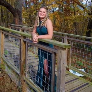 Meet your Posher, Shelby